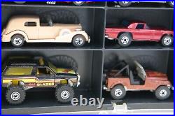 16 Vintage Hot Wheels Cars Trucks Showcase Christmas Gift Set 80's Display Case