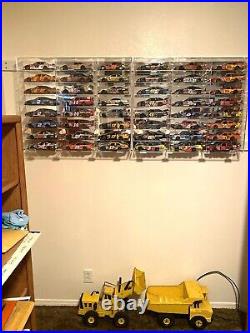 24-Slot Clear Acrylic Showcase for 124 Scale Diecast Car Models Wall Mounted