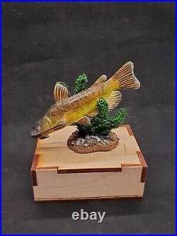 Danbury mint The Anglers Showcase fish figurines (x24)and wooden display case