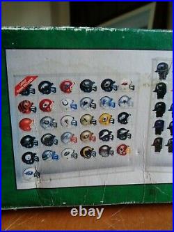 New Riddell 1999 NFL Pocket Pros Display Showcase