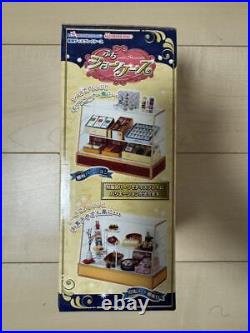Rement Petit Show Case Exclusive Display Raycase No. 11978