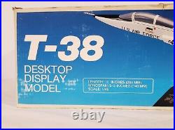 USAF Northrop T-38 Talon Desk Top Display Model 1/48 Showcase Airplane Company