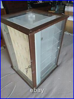 Vintage Clear Acrylic/Wood 4 Sided Counter Swivel Showcase Display Case withKeys